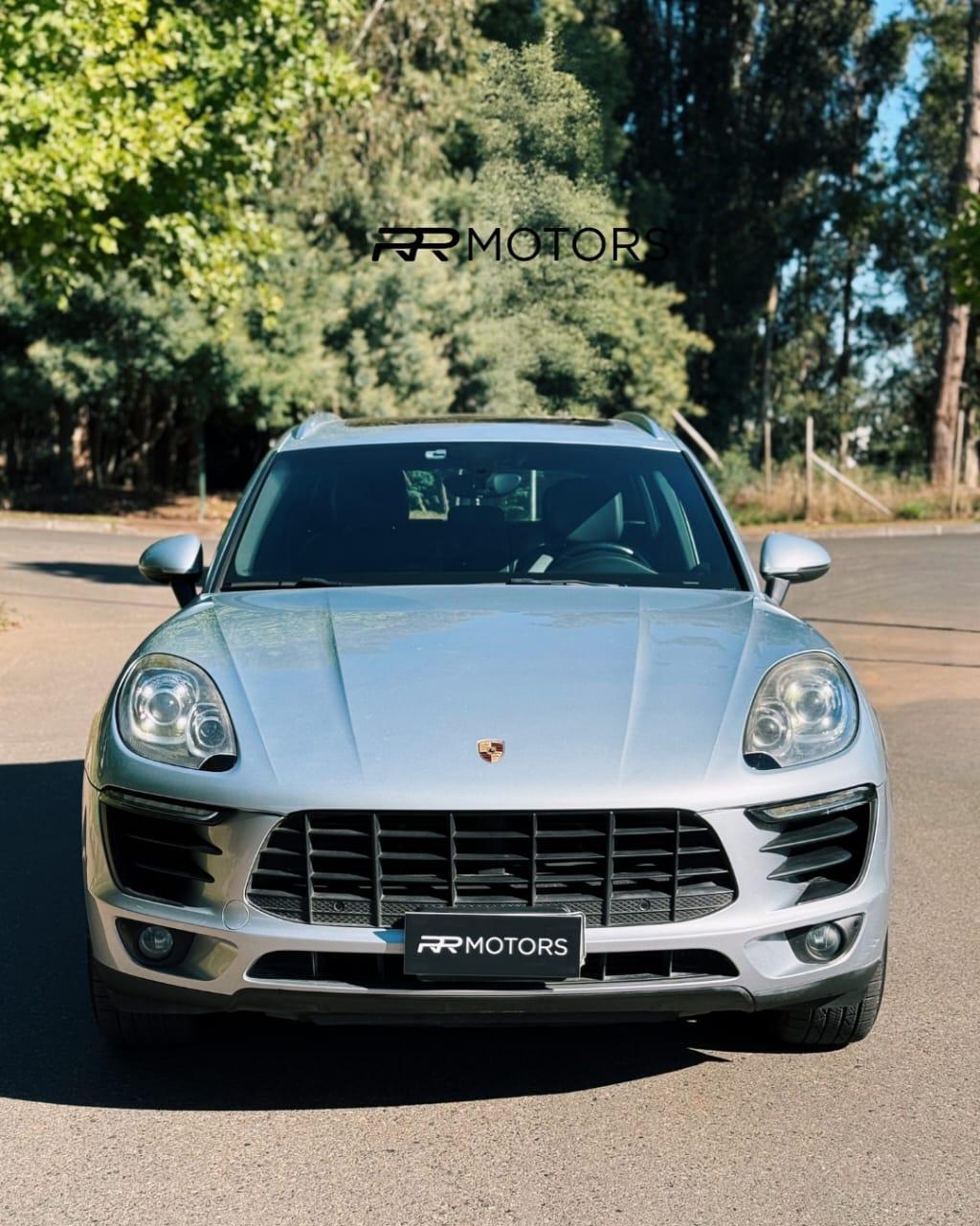 PORSCHE MACAN 2015