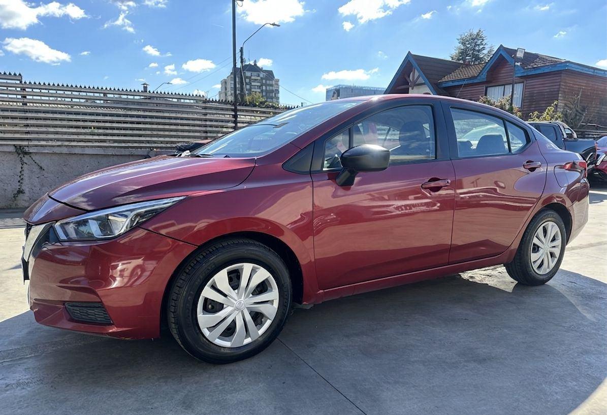 Nissan Versa 2023