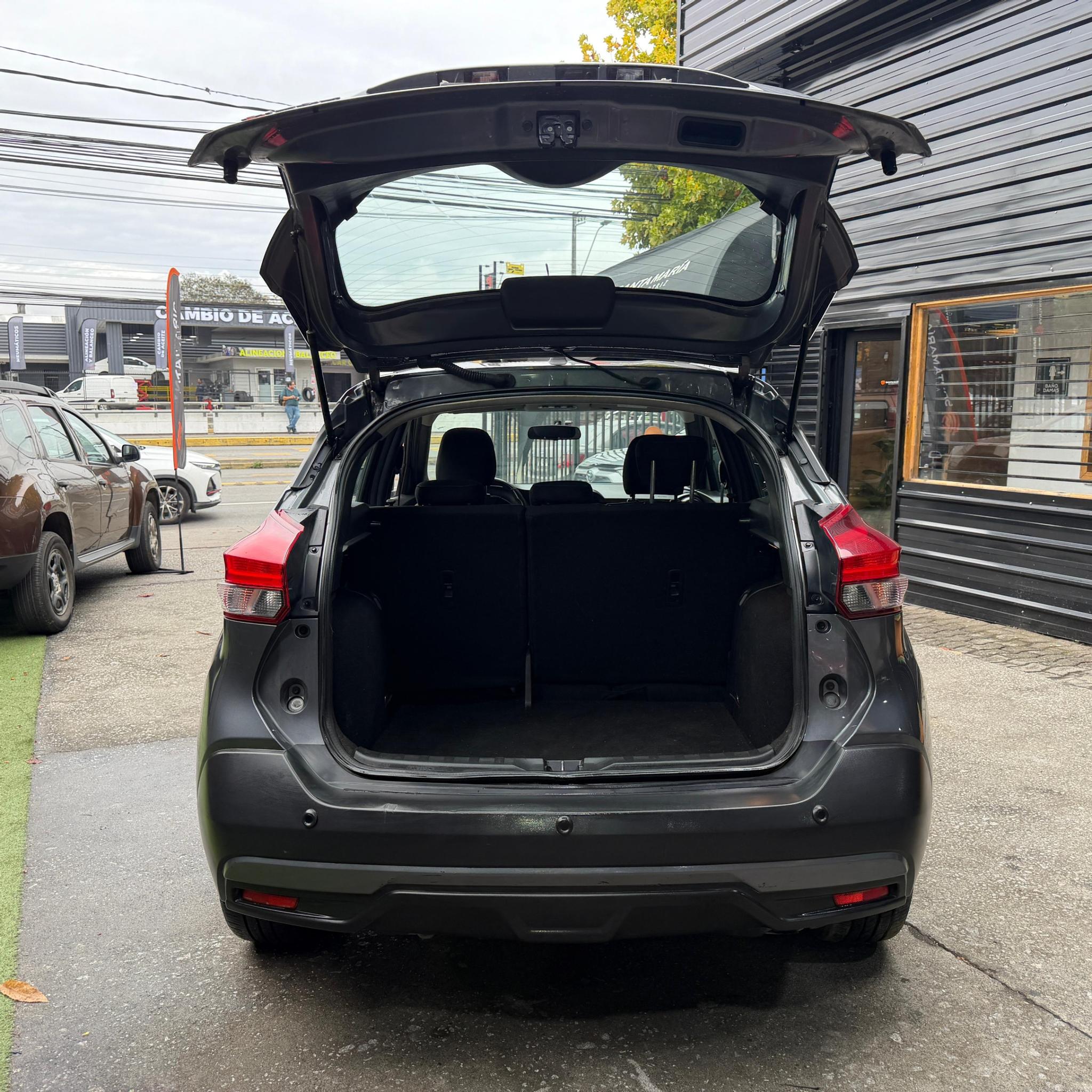 large car
