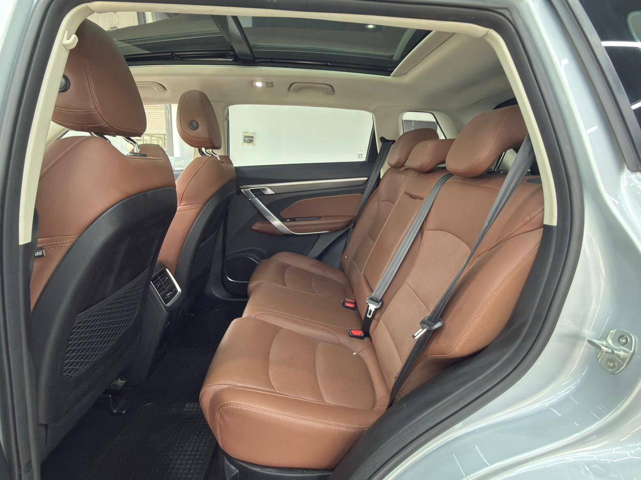 large car