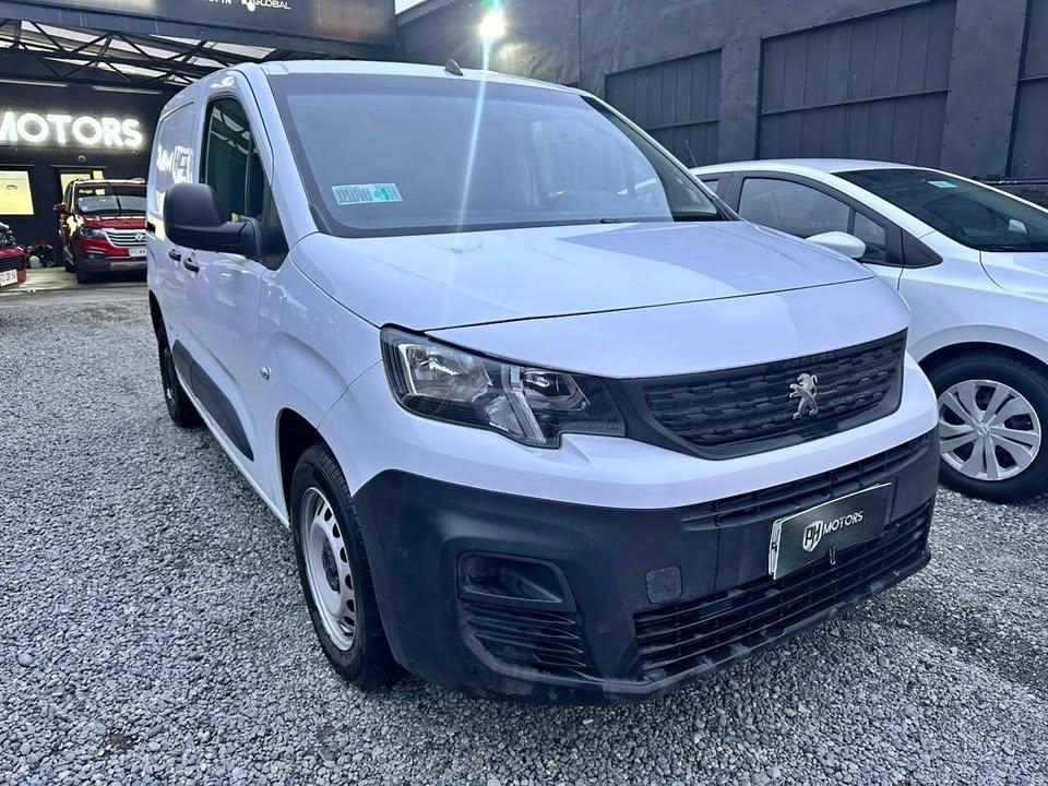 Peugeot Partner 2023