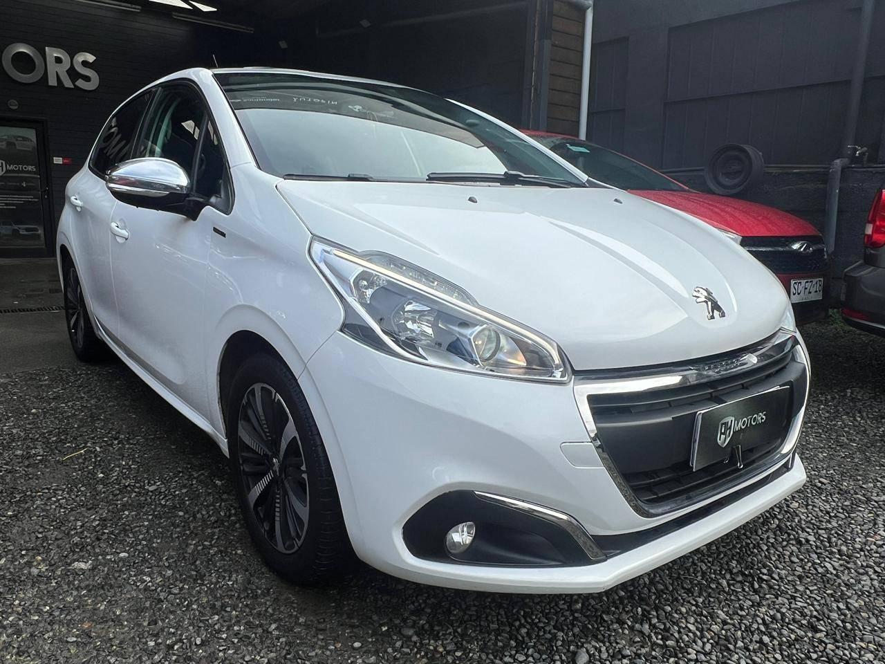 Peugeot 208 2020