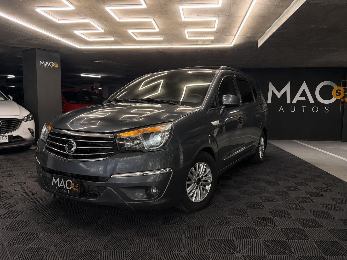 SsangYong Stavic 2017