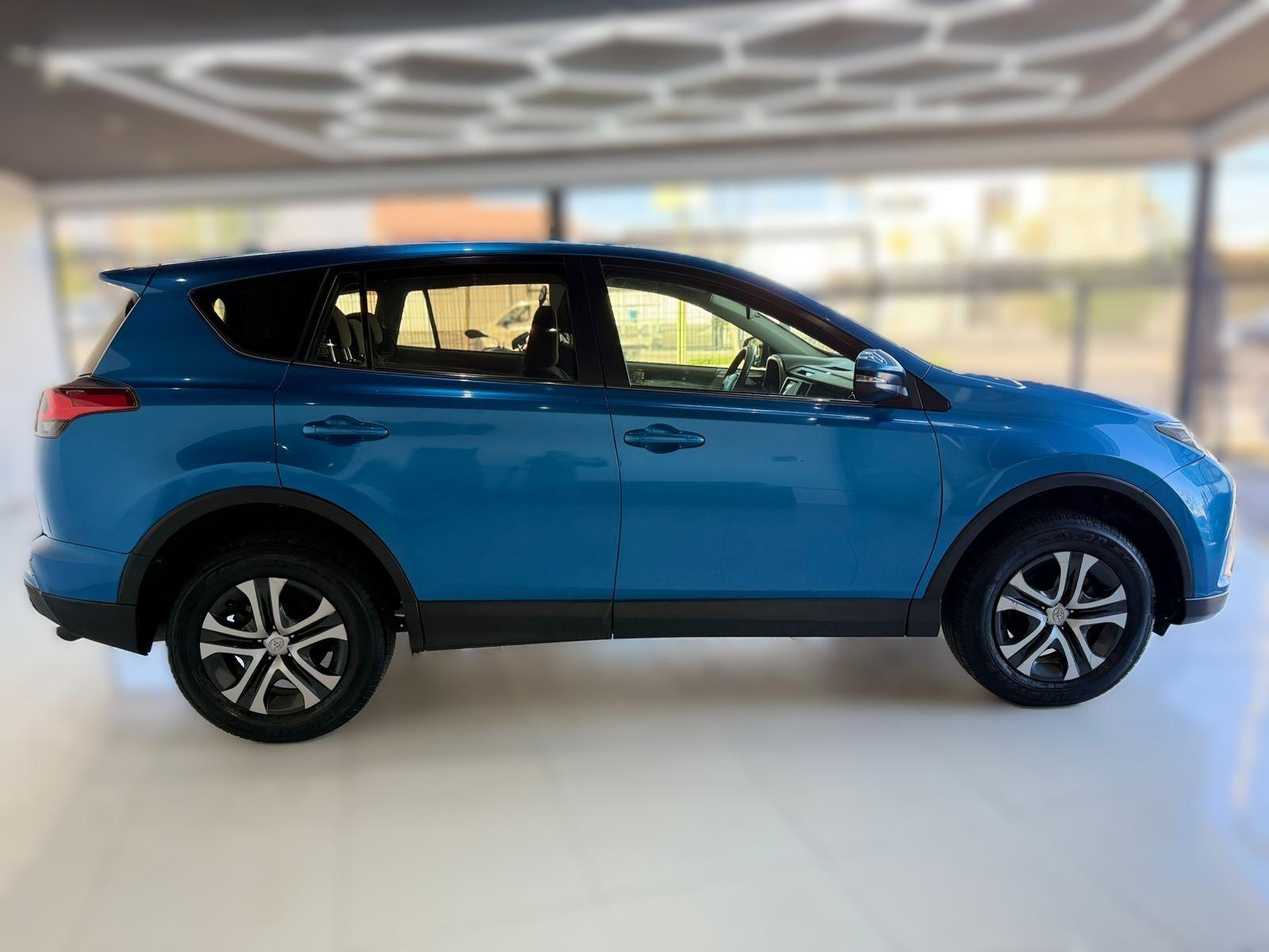 large car