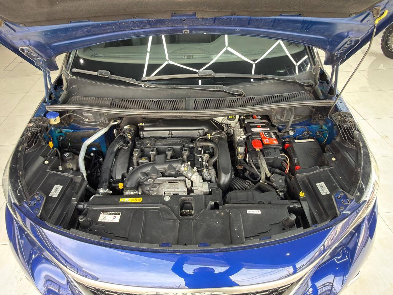large car