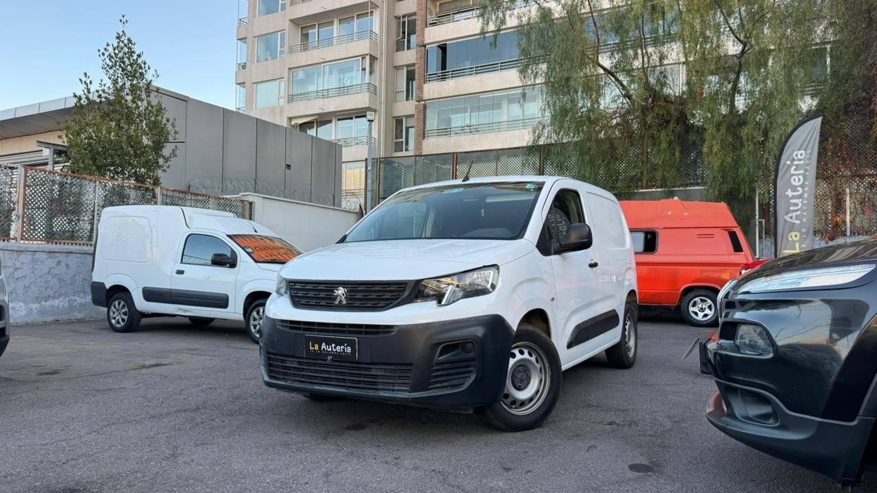 Peugeot Partner  2021