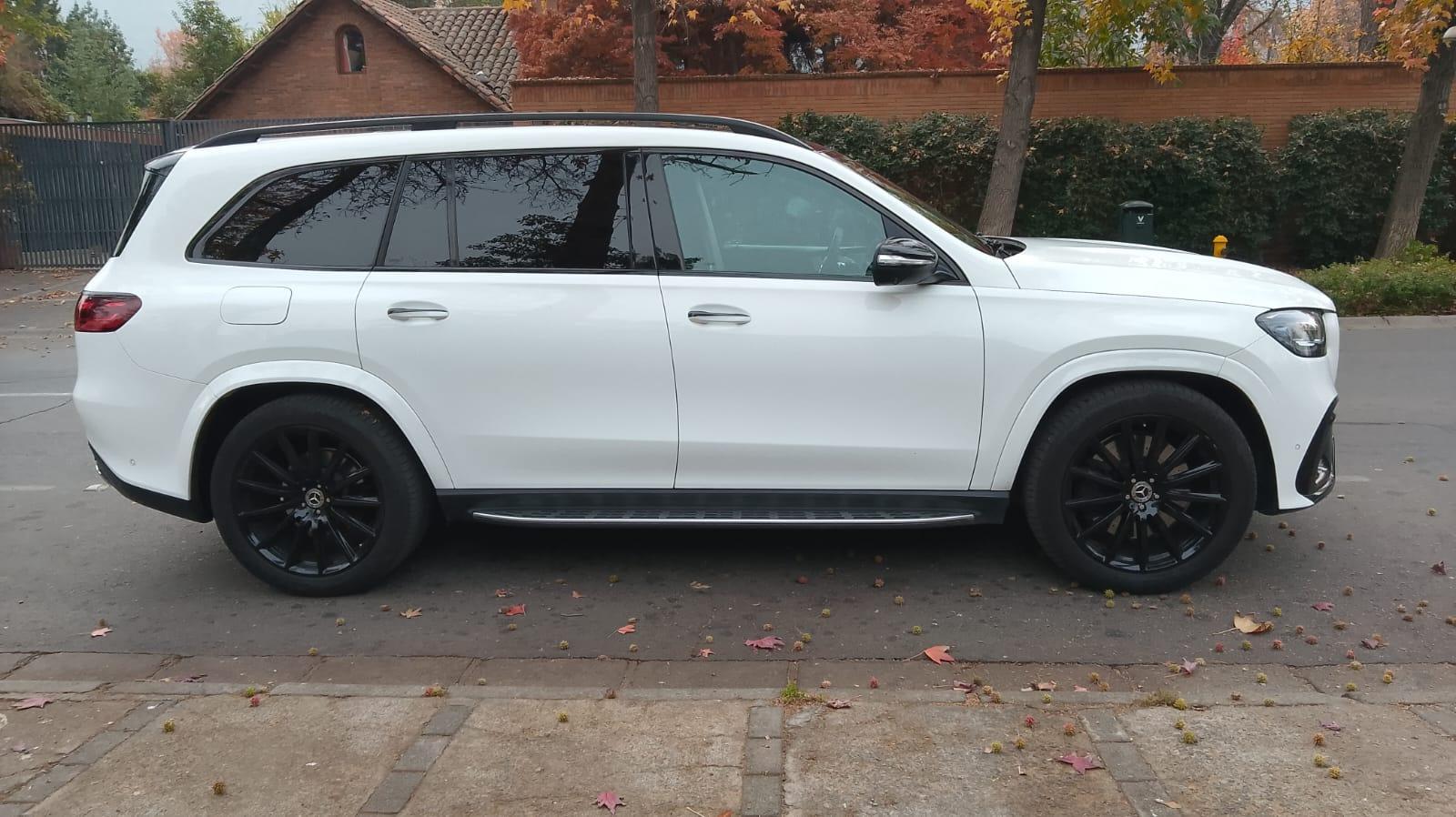 large car