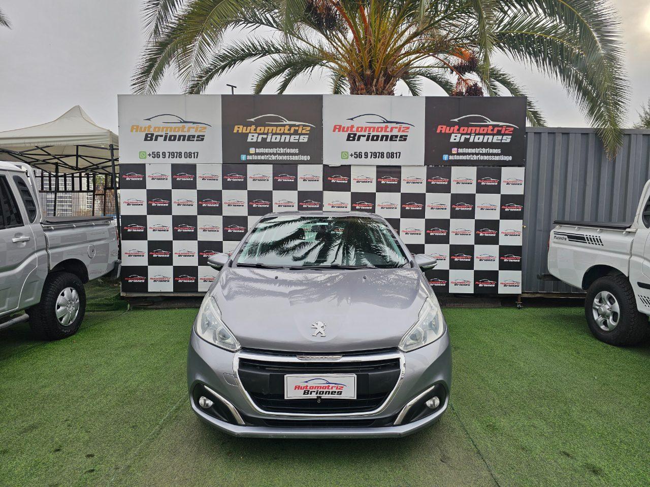 PEUGEOT 208 2019