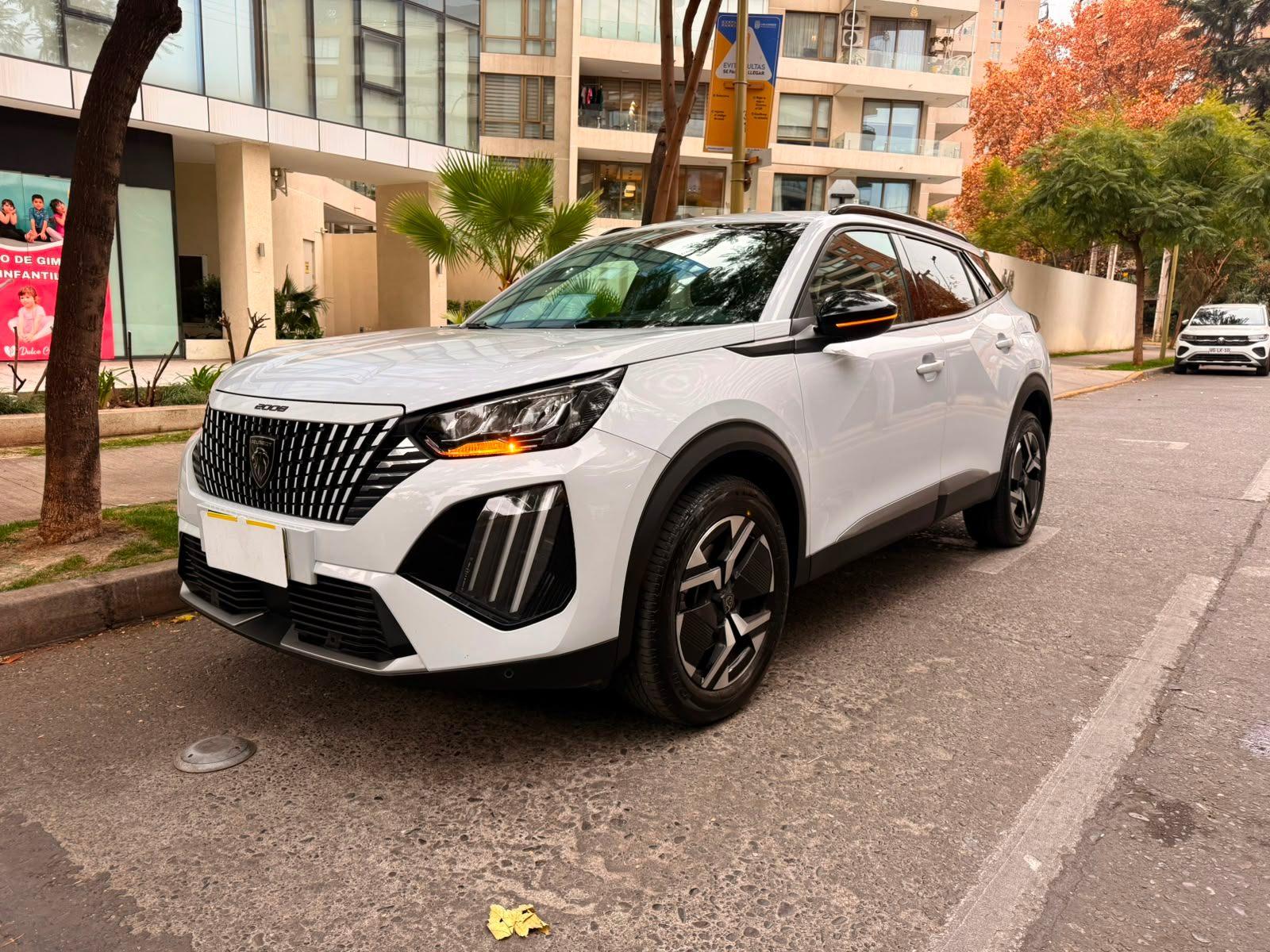 PEUGEOT 2008 2025