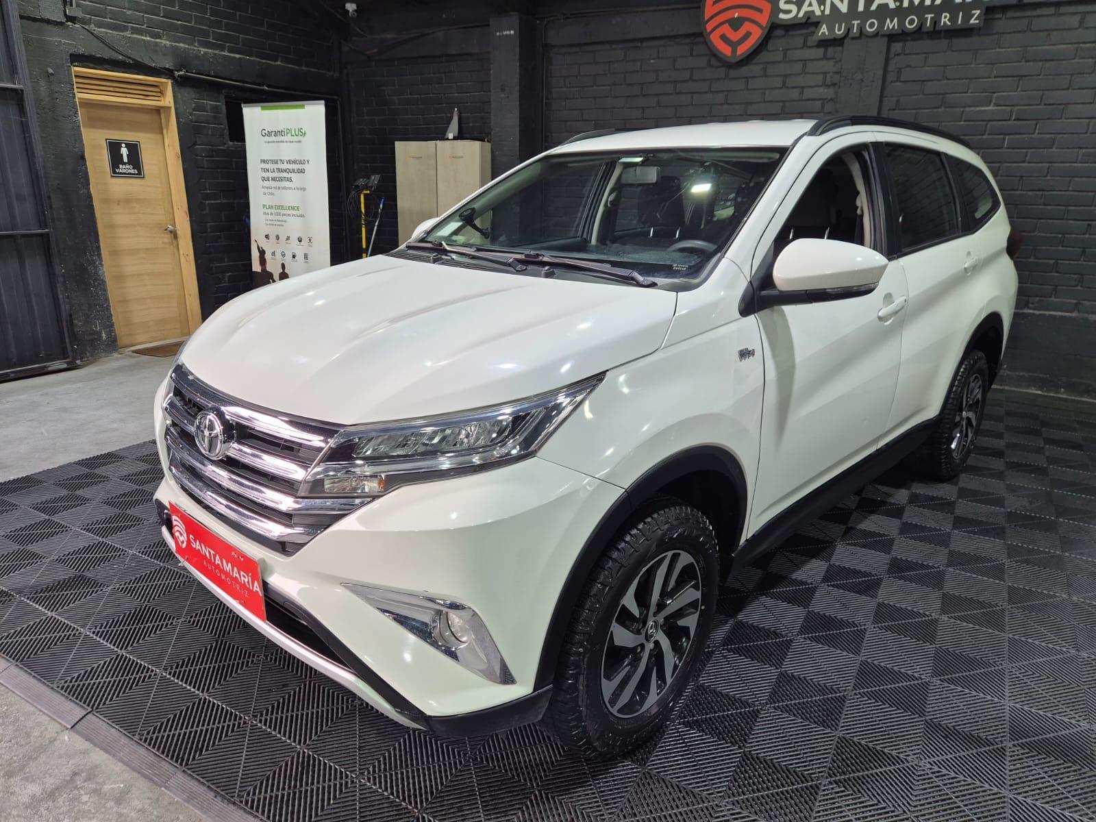 TOYOTA RUSH 1.5 AT 2023
