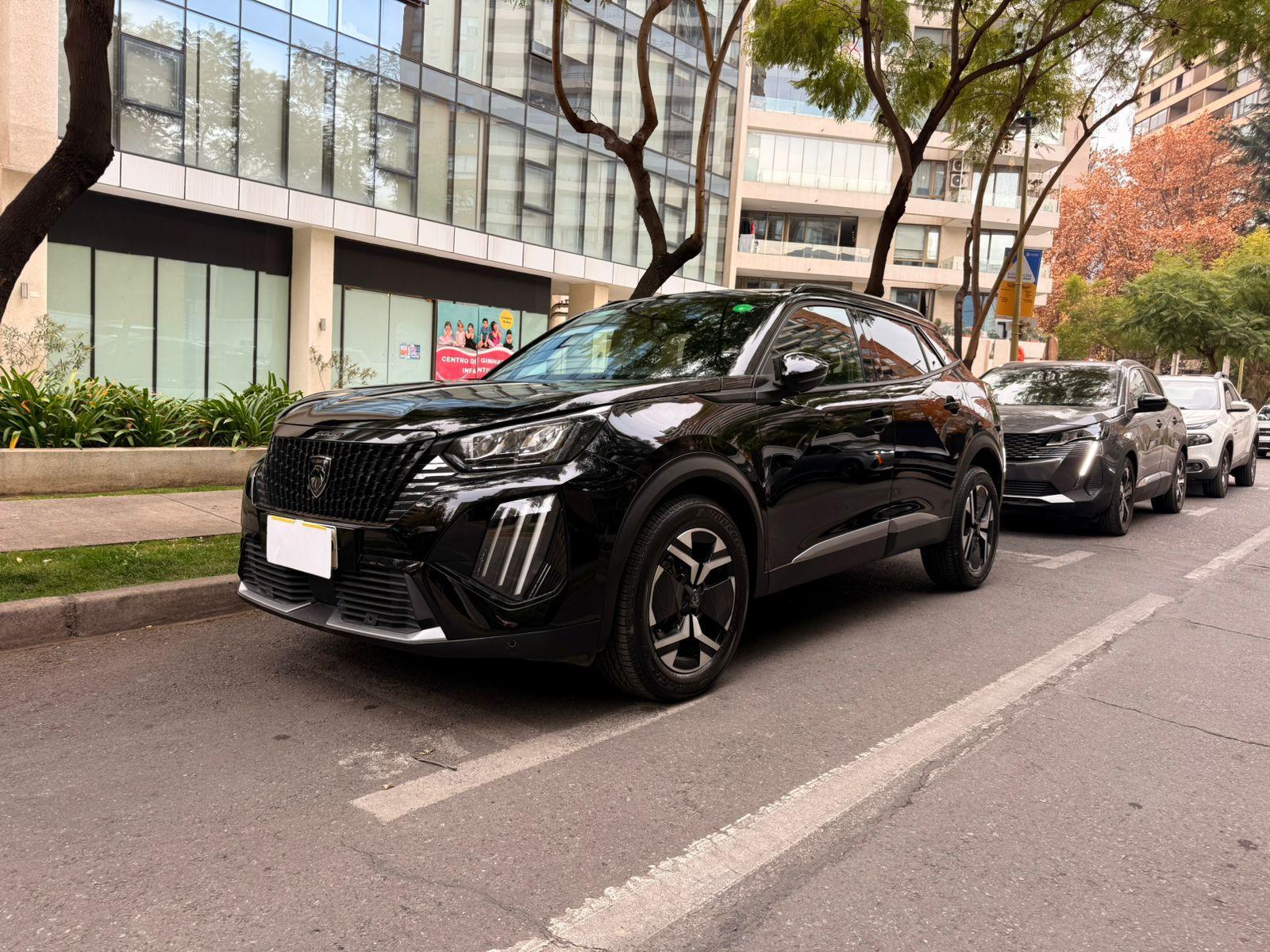 PEUGEOT 2008 2025