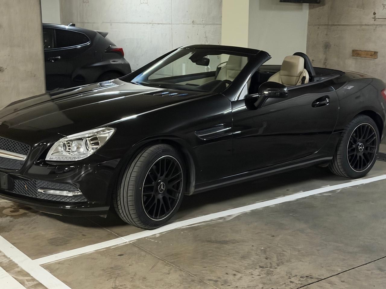 MERCEDES BENZ SLK 2012