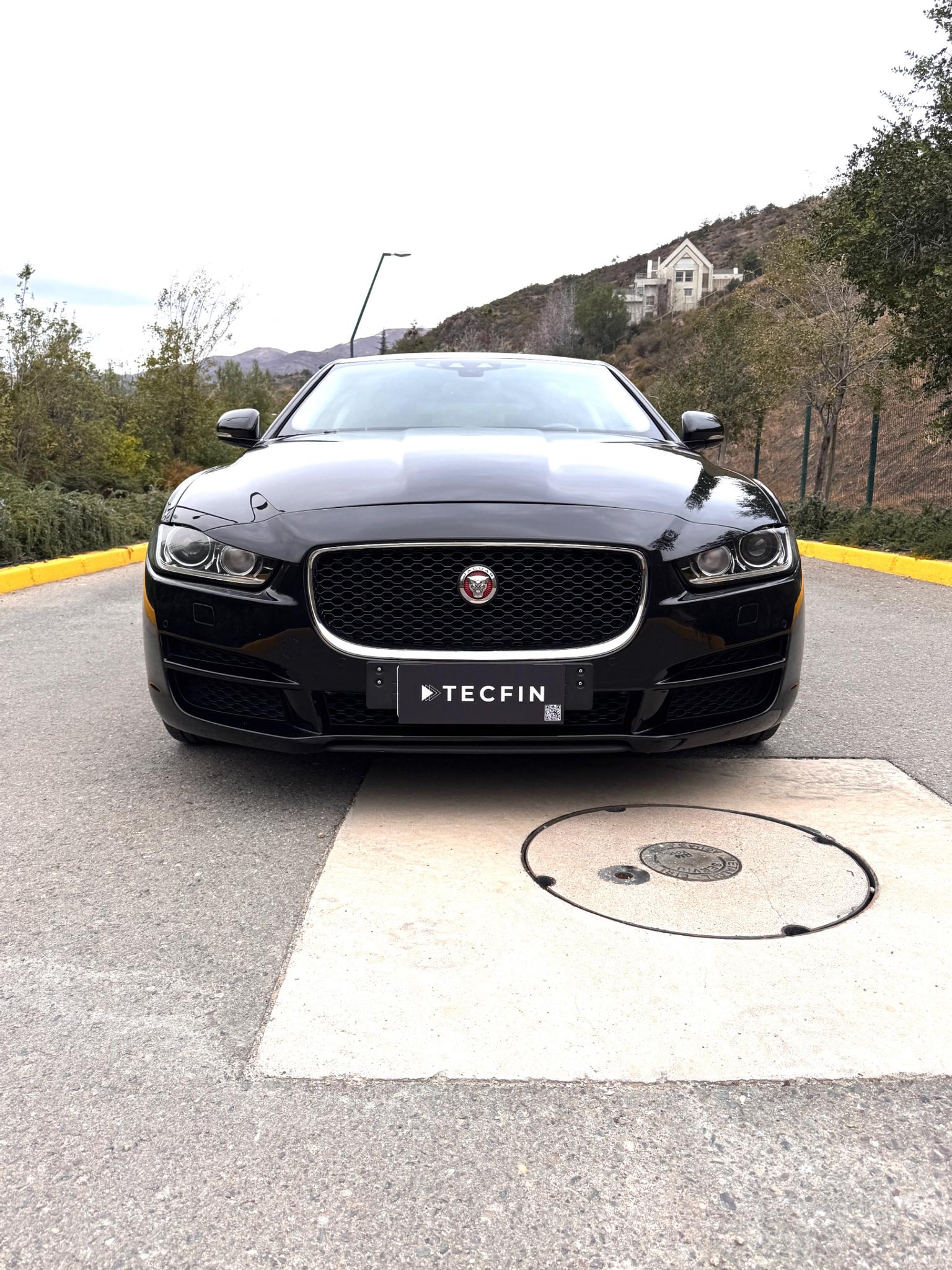 JAGUAR XE PURE 2.0 2017
