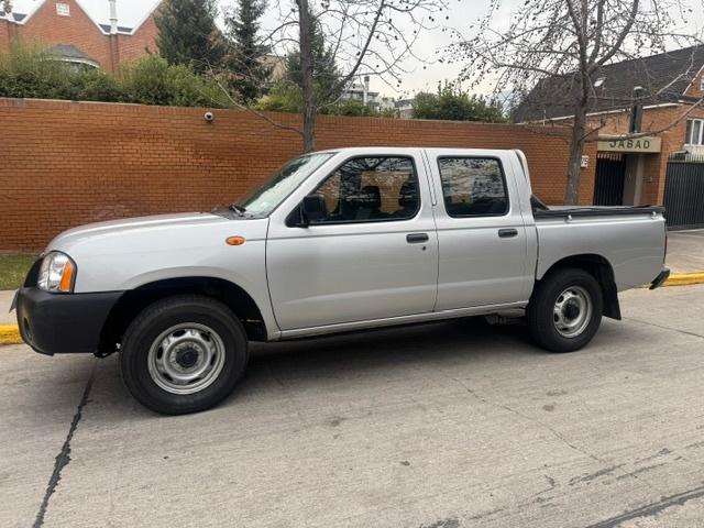 NISSAN TERRANO 2014