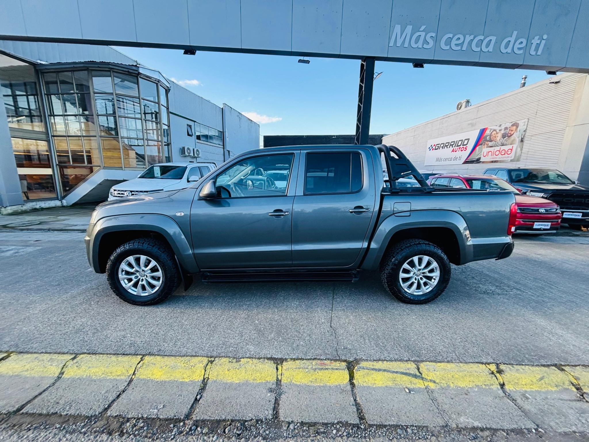Volkswagen Amarok — foto 4 de 18