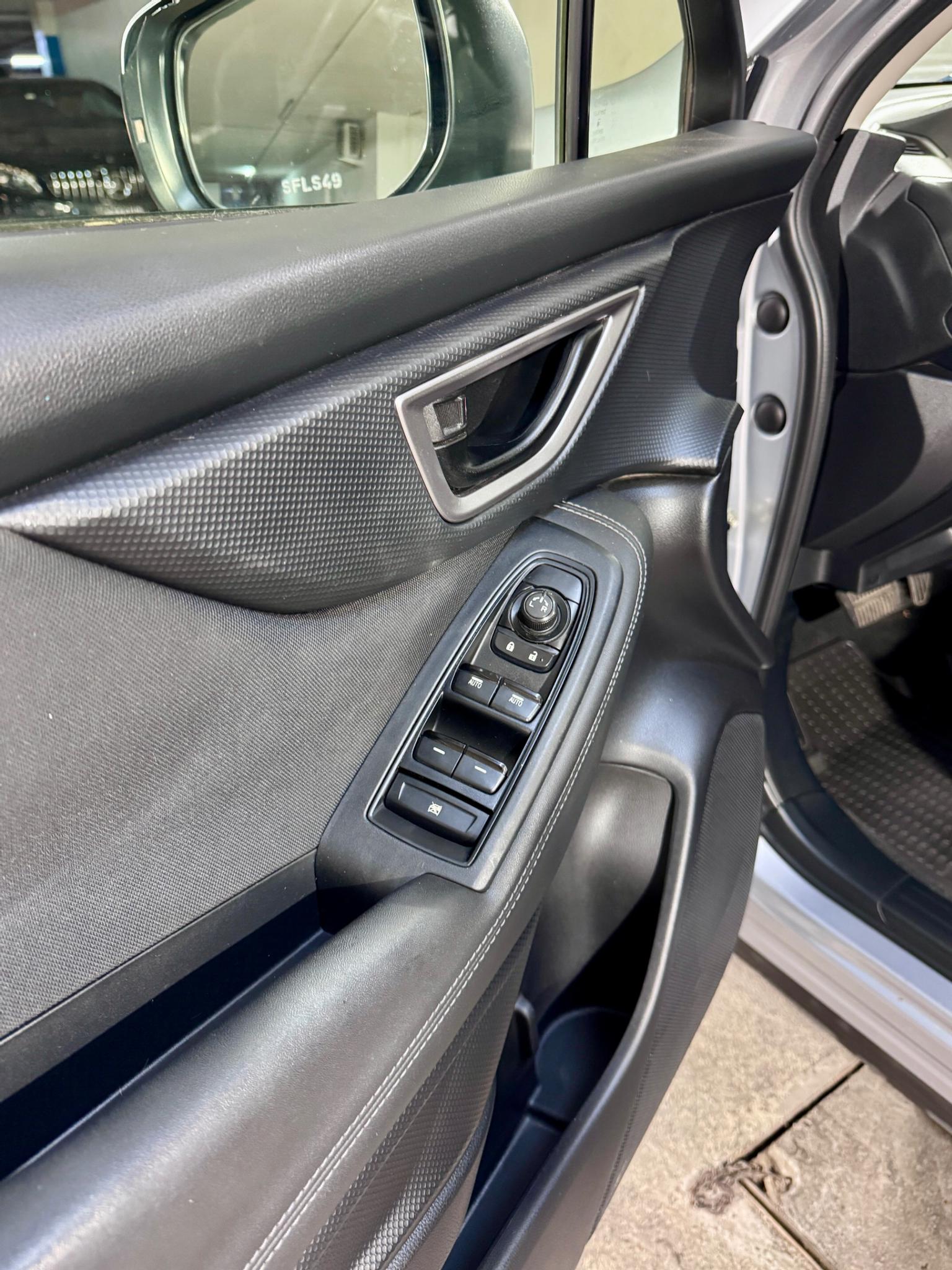 SUBARU FORESTER 2023 2.0 AT Plata / Plateado — Tecfin