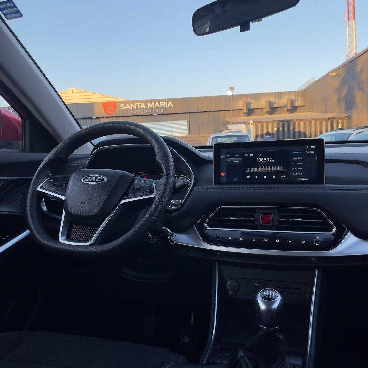 JAC Js8 — foto 6 de 40