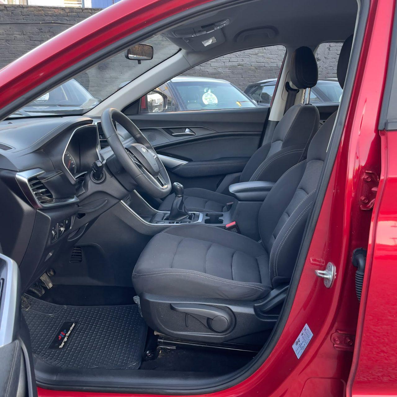 JAC Js8 — foto 8 de 40