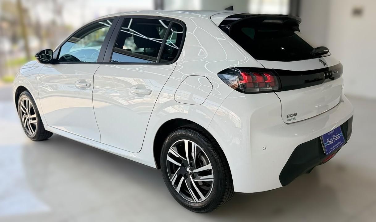 large car