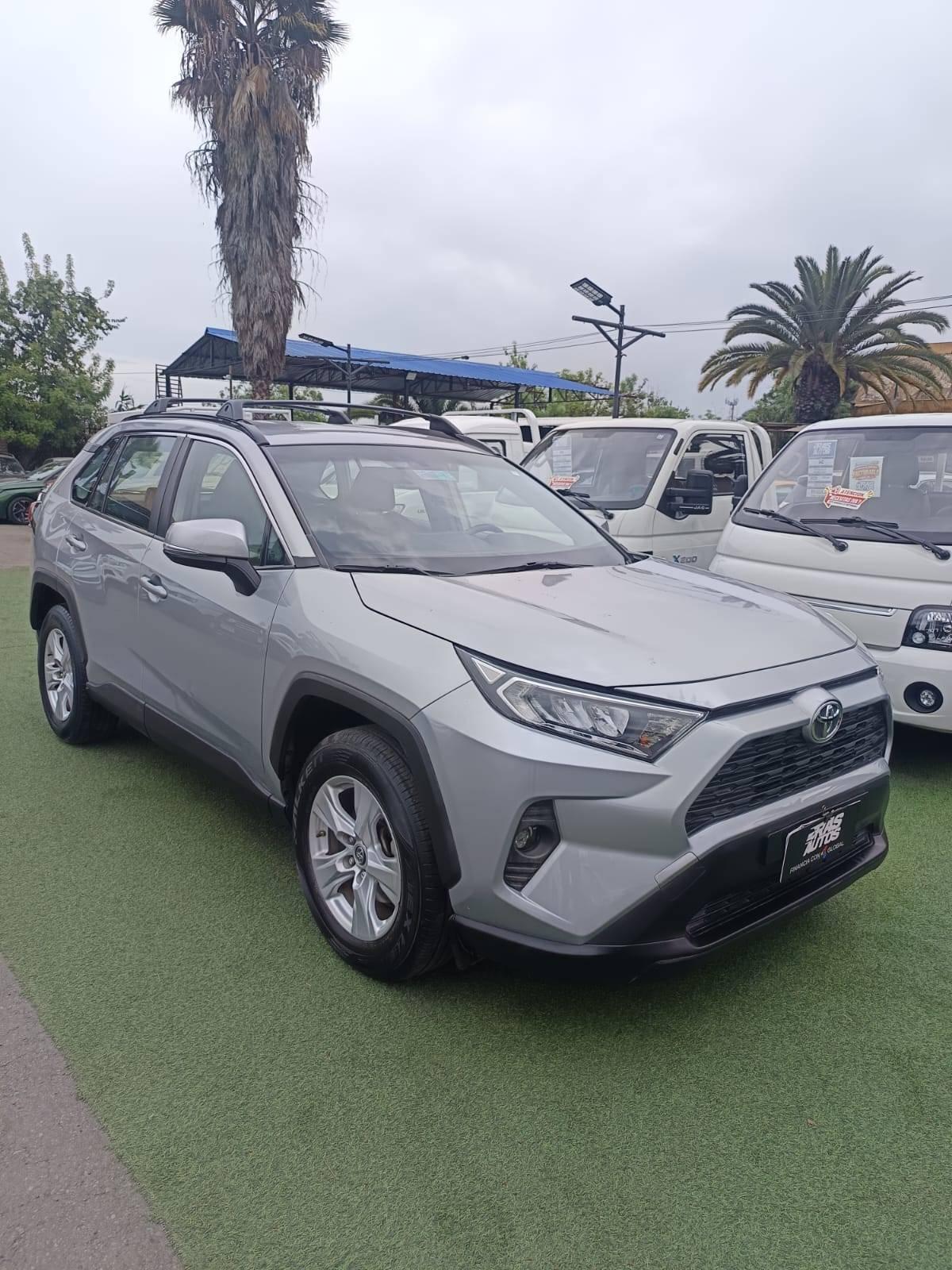 TOYOTA RAV4 2019