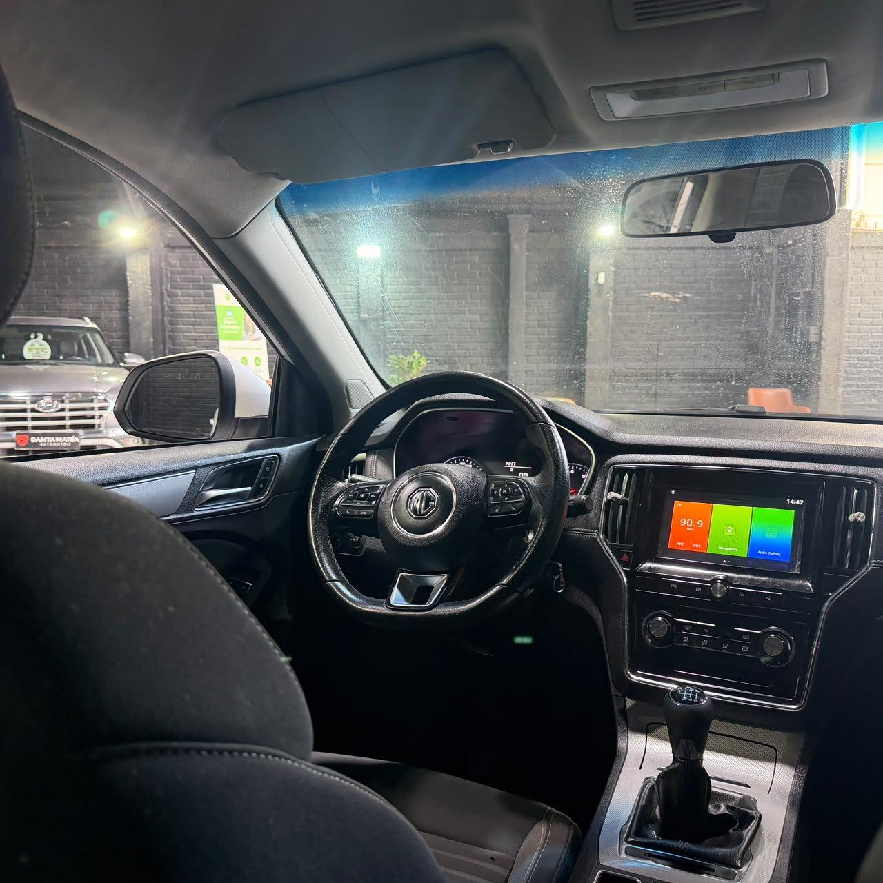 MG Rx5 — foto 8 de 40