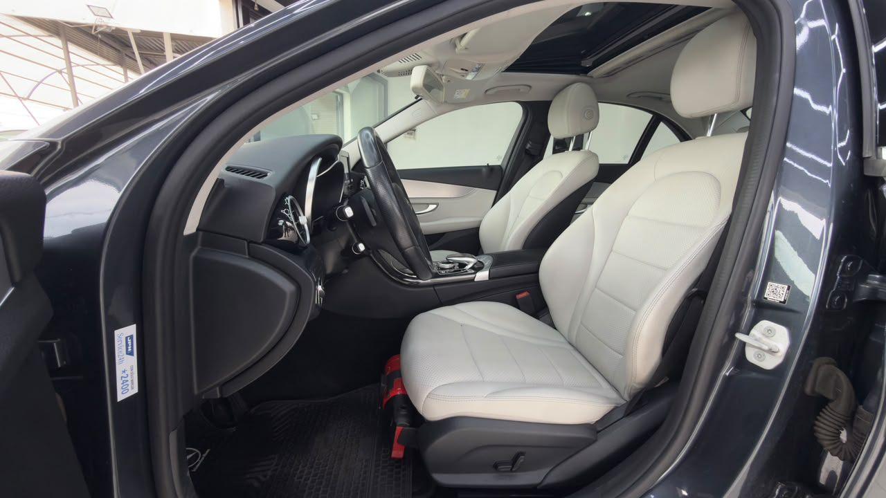 large car