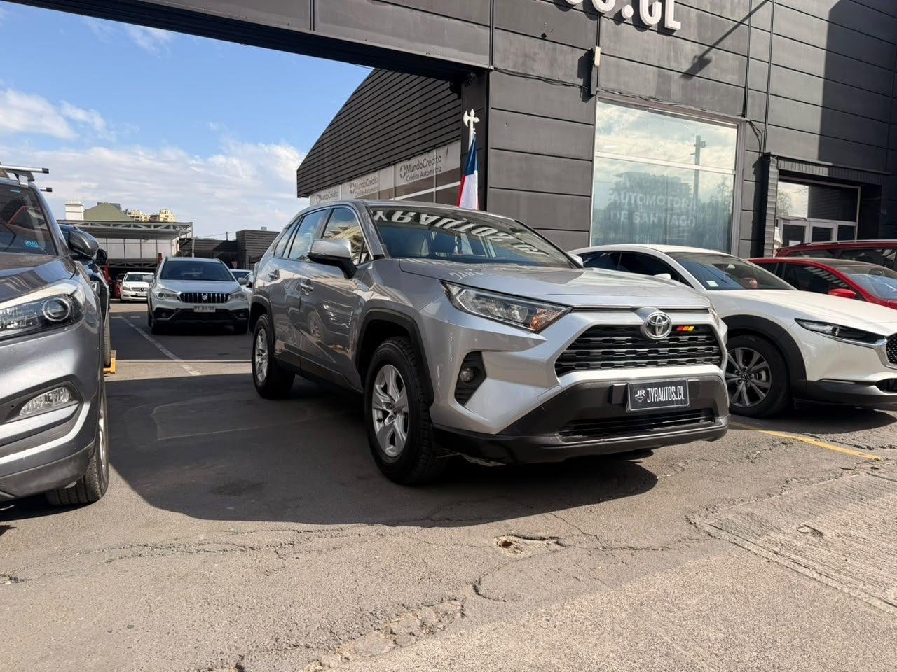 TOYOTA RAV4