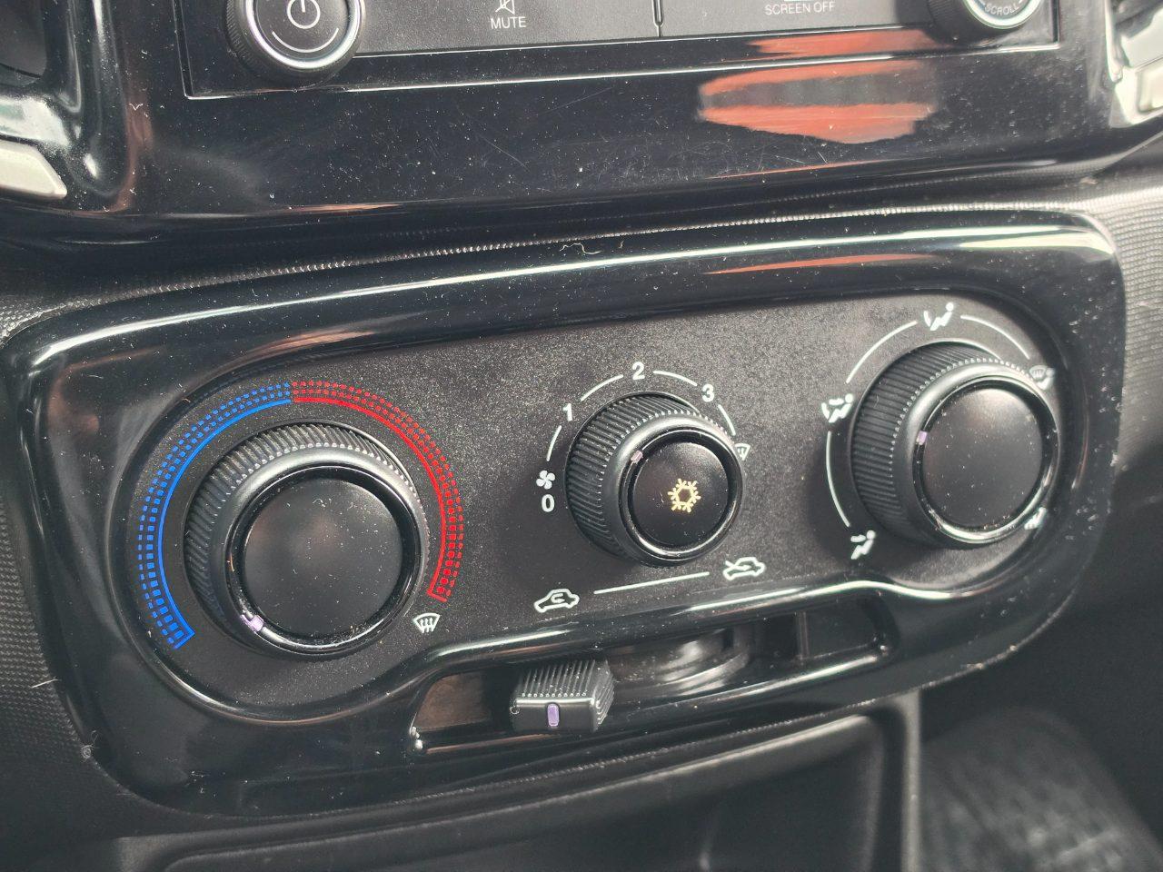 RAM 700 1.3Cc Mecanica Bighorn — foto 19 de 22