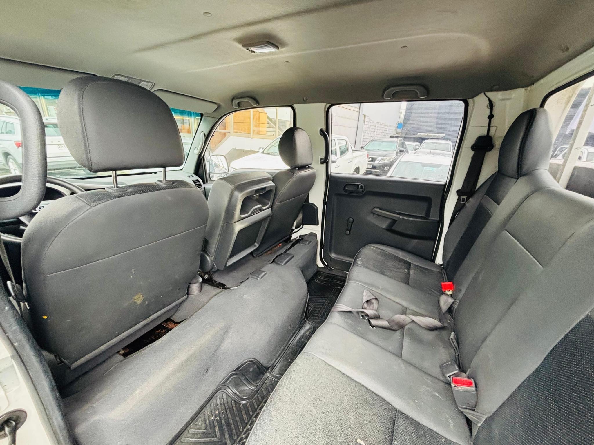 KIA Frontier — foto 13 de 18