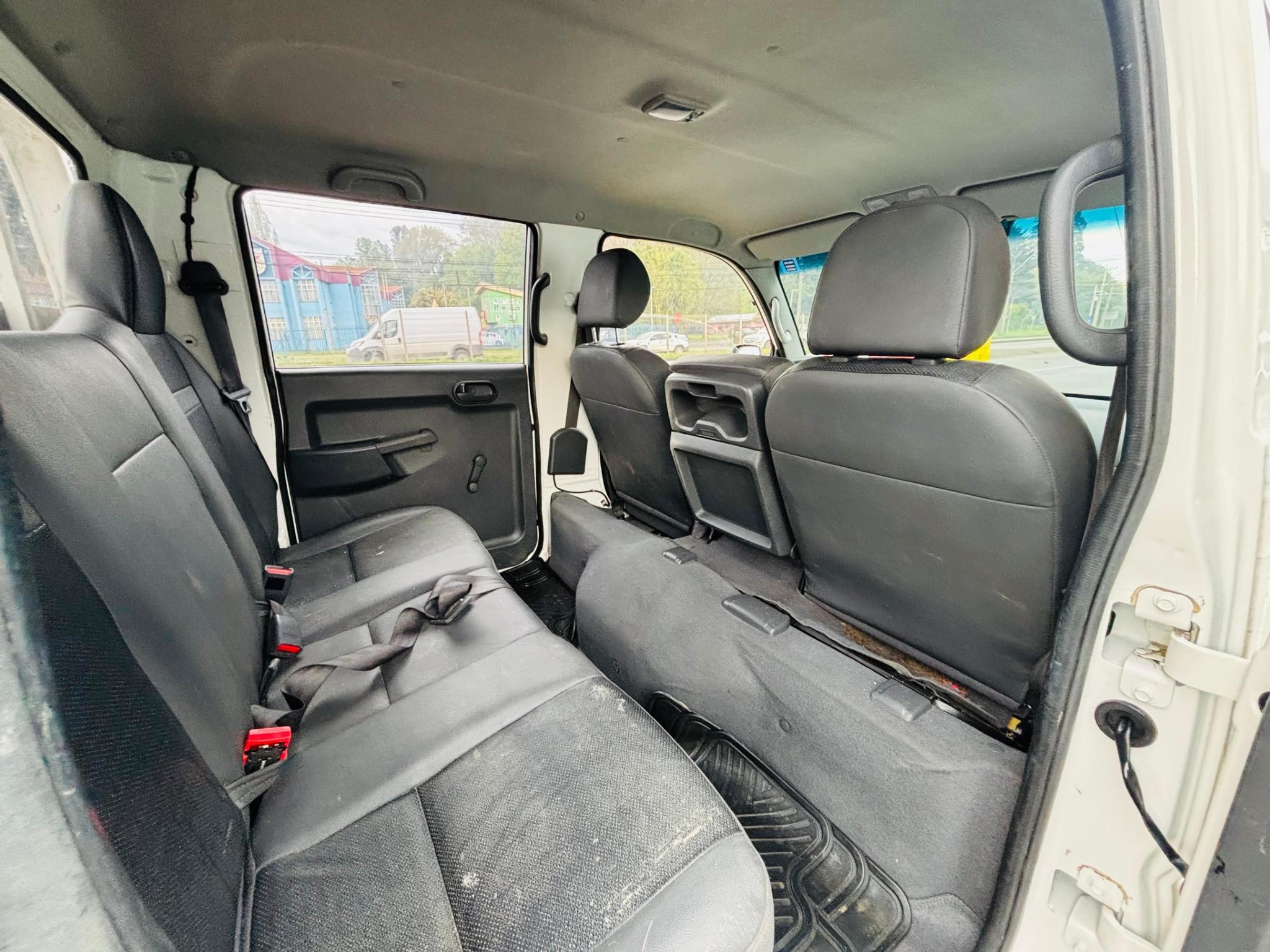 KIA Frontier — foto 15 de 18