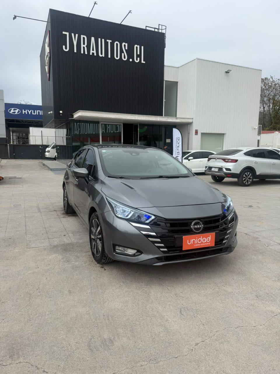 NISSAN VERSA